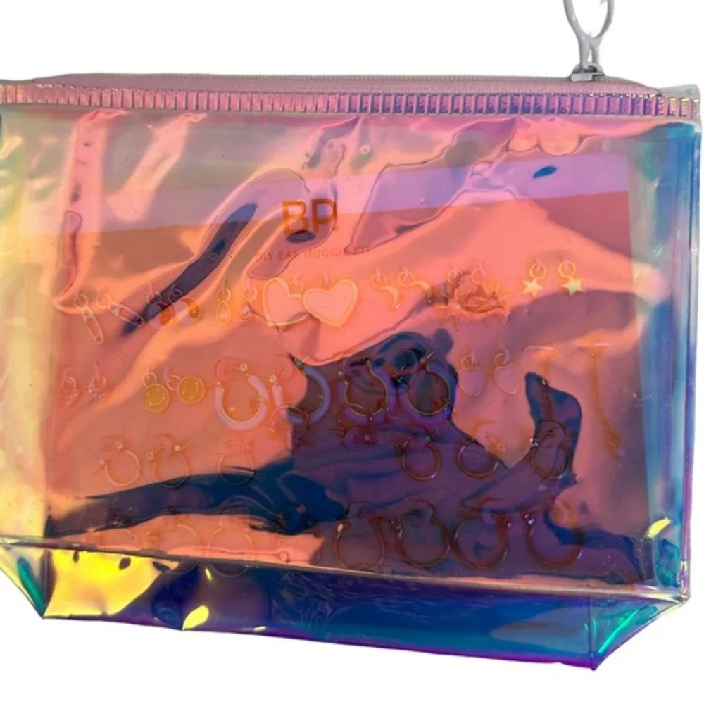 NWT Nordstrom DIY Huggie Earrings Kit with Bag 10 Pair Zipper Case New Snap Post - Picture 5 of 8